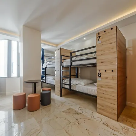 Хостел Manu Startup House