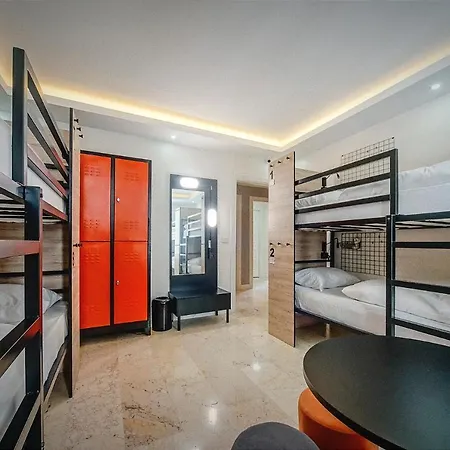 Hostel Manu Startup House Κωνσταντινούπολη