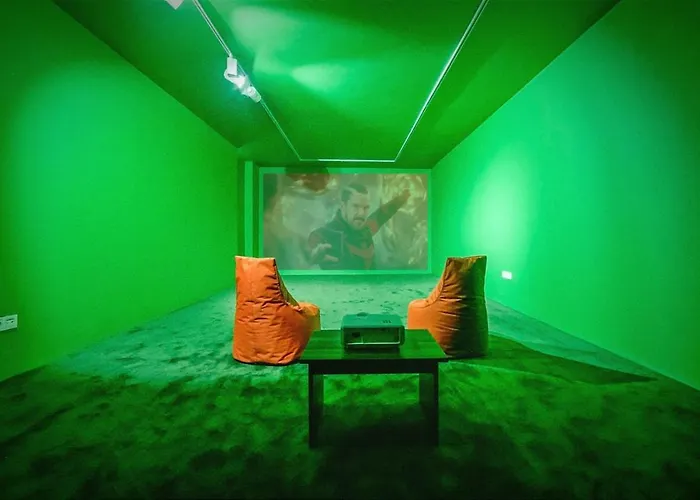 Manu Startup House Hostel